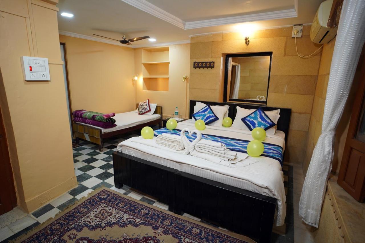 Hotel Surja Jaisalmer Ngoại thất bức ảnh