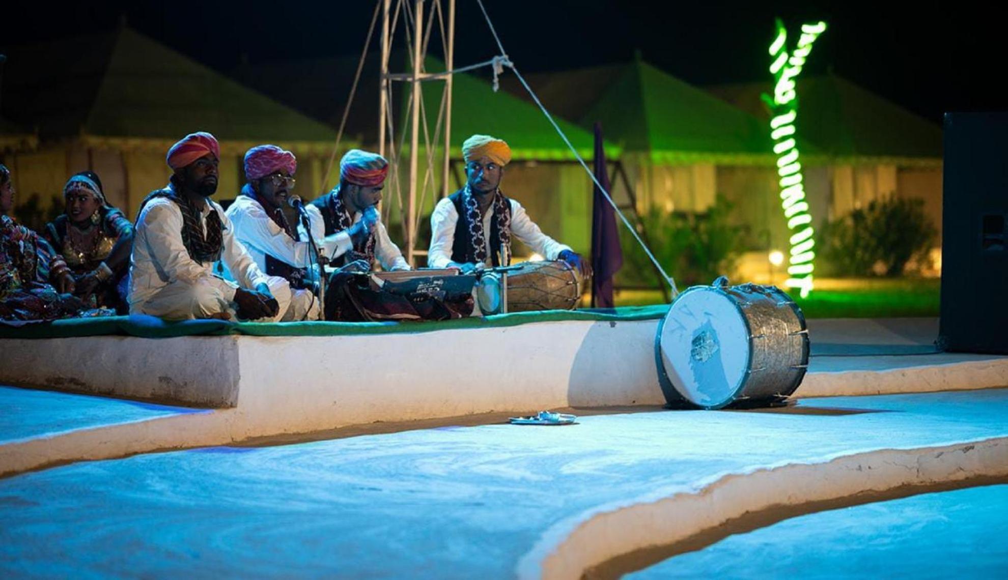 Hotel The Surya Jaisalmer Ngoại thất bức ảnh